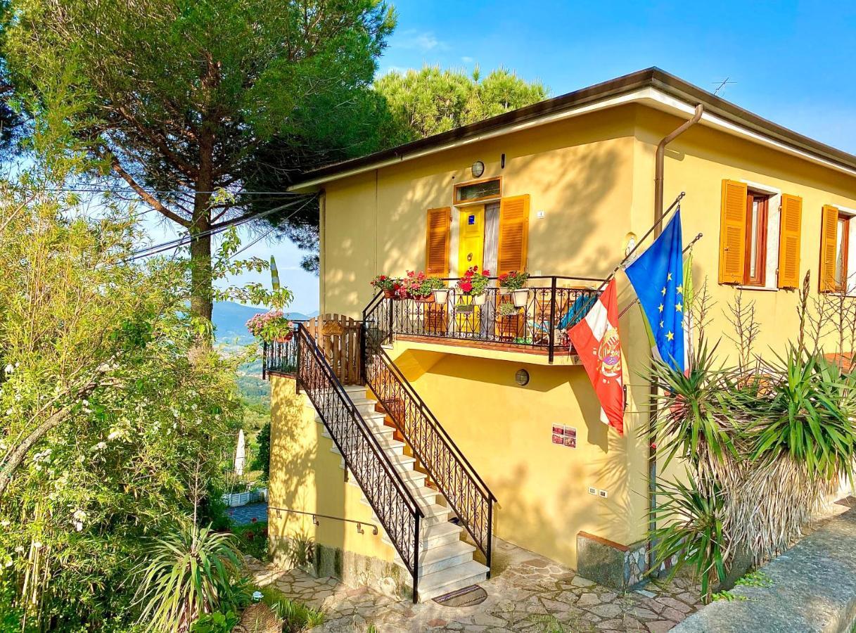 La Ginestra B&B Fosdinovo Exteriör bild